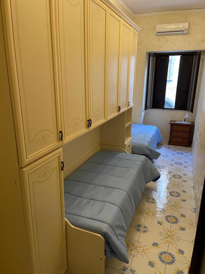 Al Centro Storico Home Neapel Exterior foto